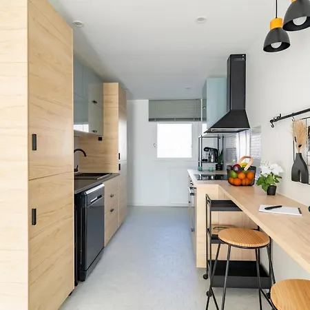 Family Facing Lakes - Paris & Disneyland Apartment Lognes
